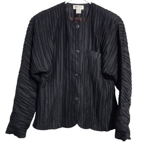 TAMOTSU pleated button front lagenlook minimalist jacket linen blend in black‎